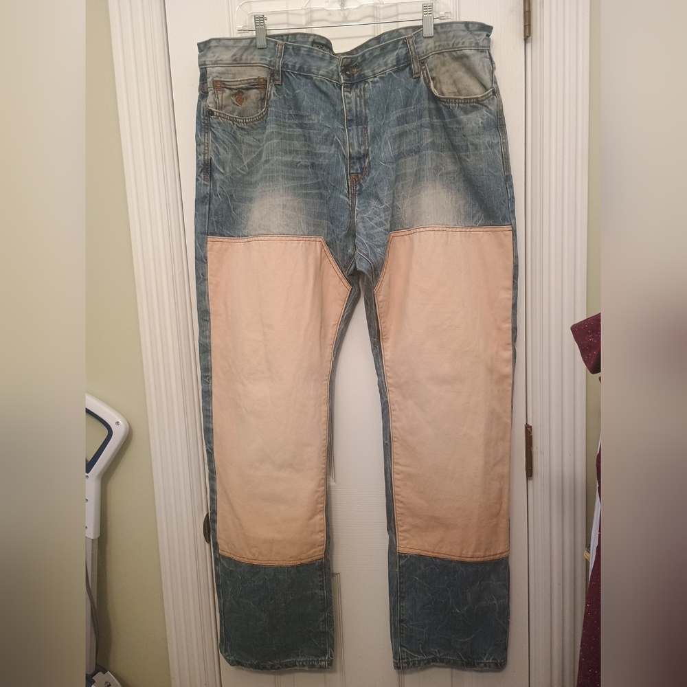 Rocawear Blue and Cream Relaxed Jeans  Men's 40x33 Rare Vintage